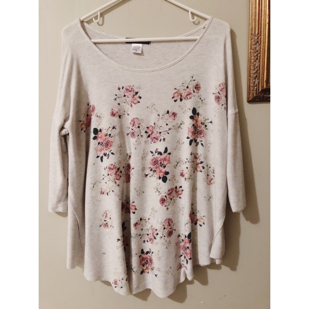 Super Soft Oversized Floral Knit Top